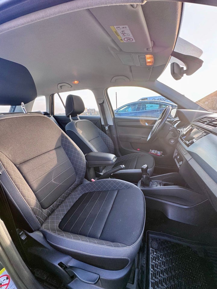 Skoda Fabia 1,0 MPi 60 Ambition 5d