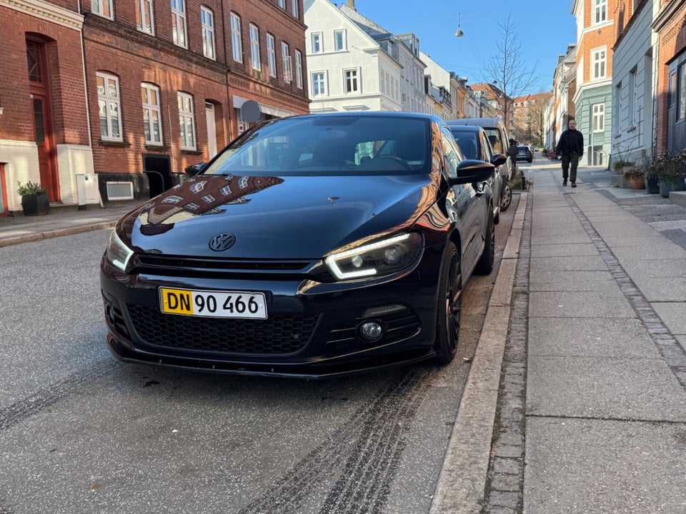 VW Scirocco 2,0 TSi 200 Sport Van 3d