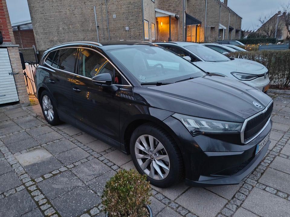 Skoda Enyaq 80 iV Plus 5d