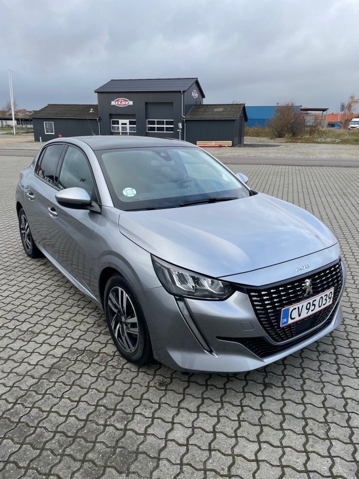 Peugeot 208 1,5 BlueHDi 100 Allure Sky 5d