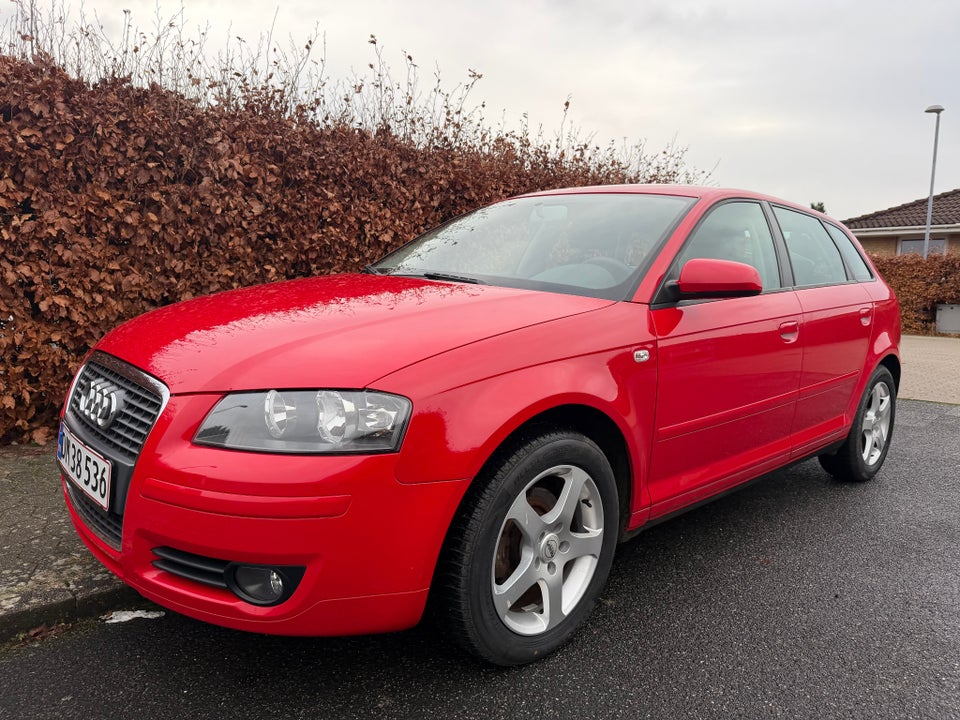 Audi A3 1,6 Ambiente Sportback 5d