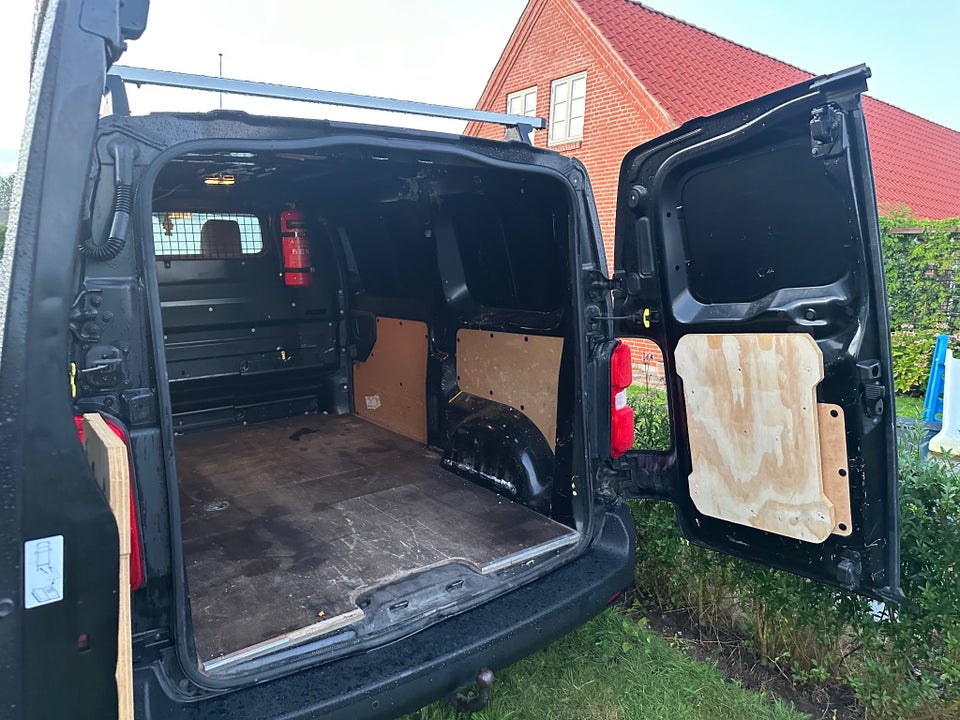 Toyota ProAce 2,0 D 120 Medium Comfort 5d