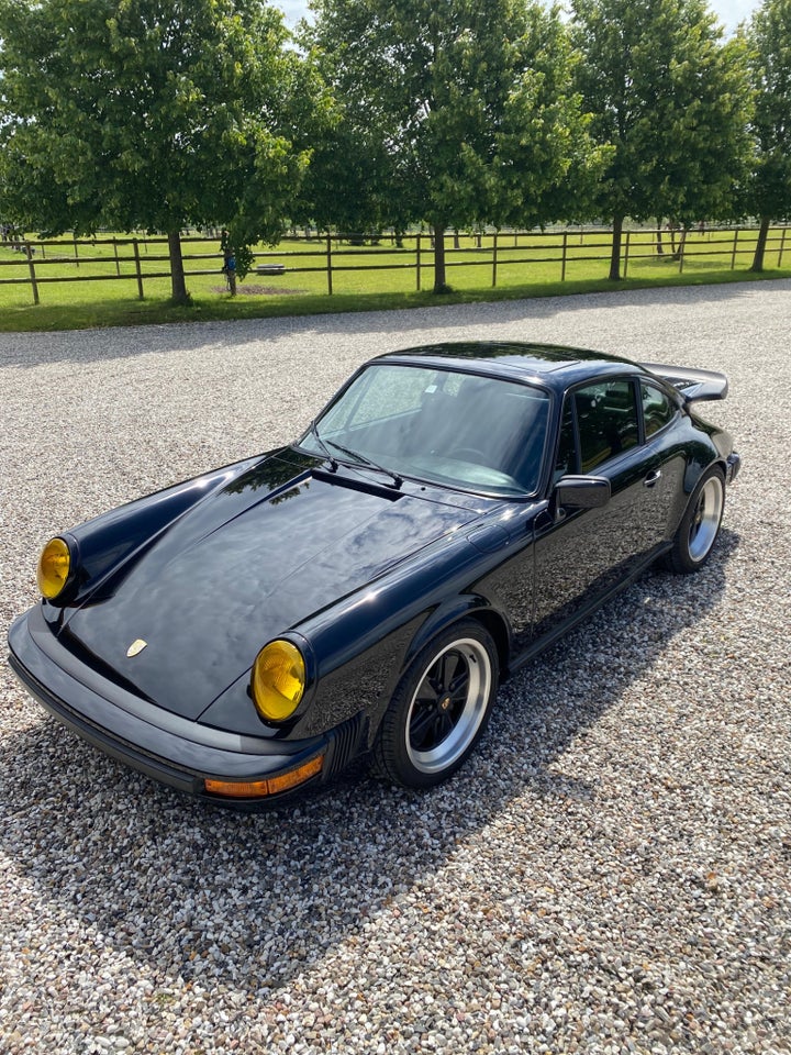 Porsche 911 3,0 Carrera Coupé 2d