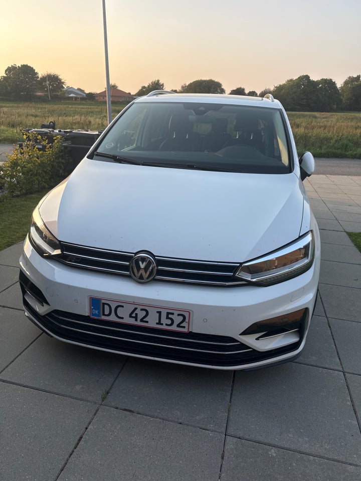 VW Touran 2,0 TDi 190 R-line DSG 5d