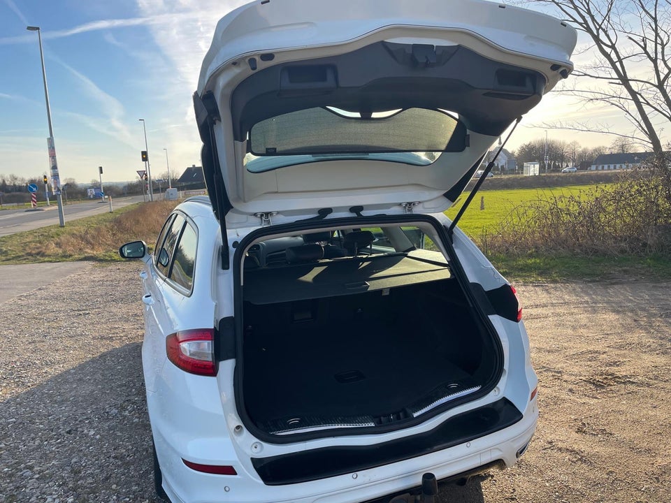 Ford Mondeo 2,0 TDCi 180 ST-Line stc. 5d