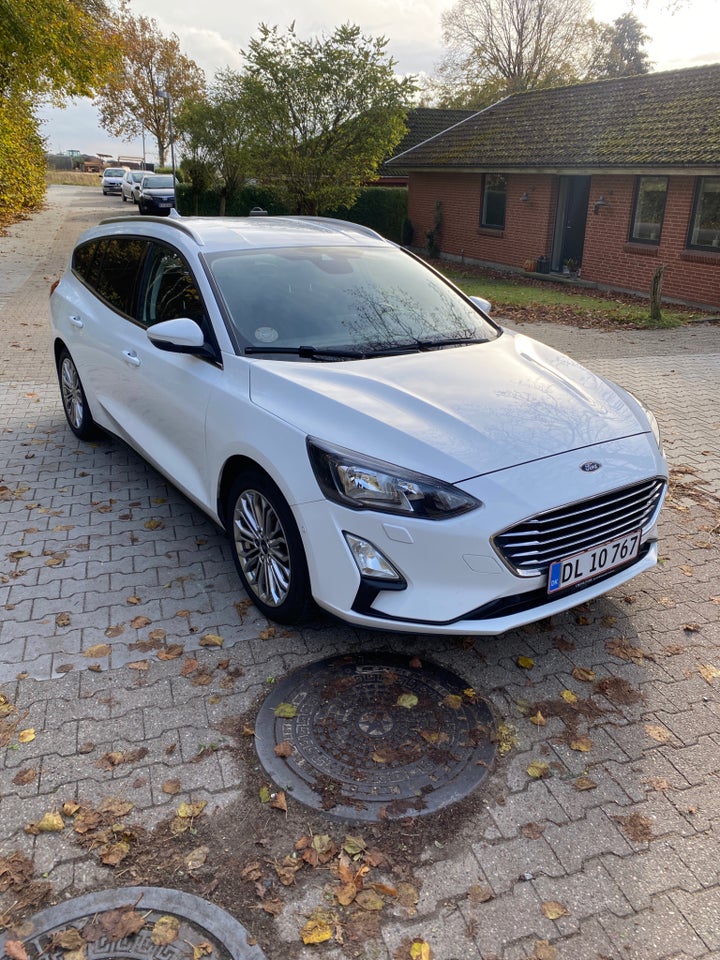 Ford Focus 1,0 EcoBoost Titanium stc. aut. 5d