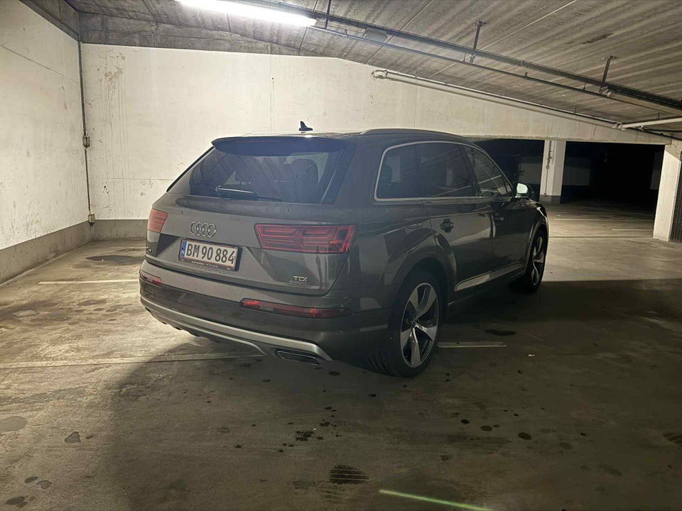 Audi Q7 3,0 TDi 272 quattro Tiptr. 7prs 5d