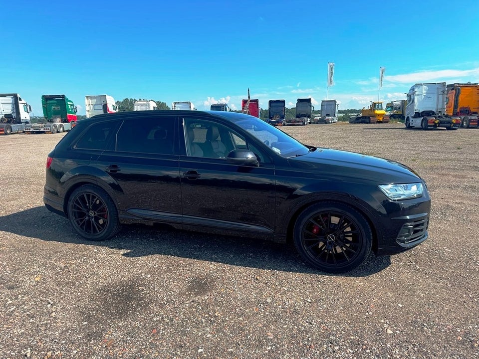 Audi SQ7 4,0 TDi quattro Tiptr. 7prs 5d