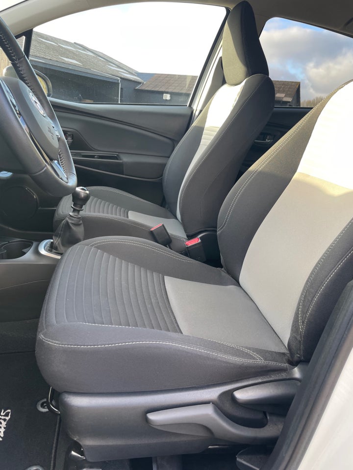 Toyota Yaris 1,5 VVT-iE T3 Smart 5d