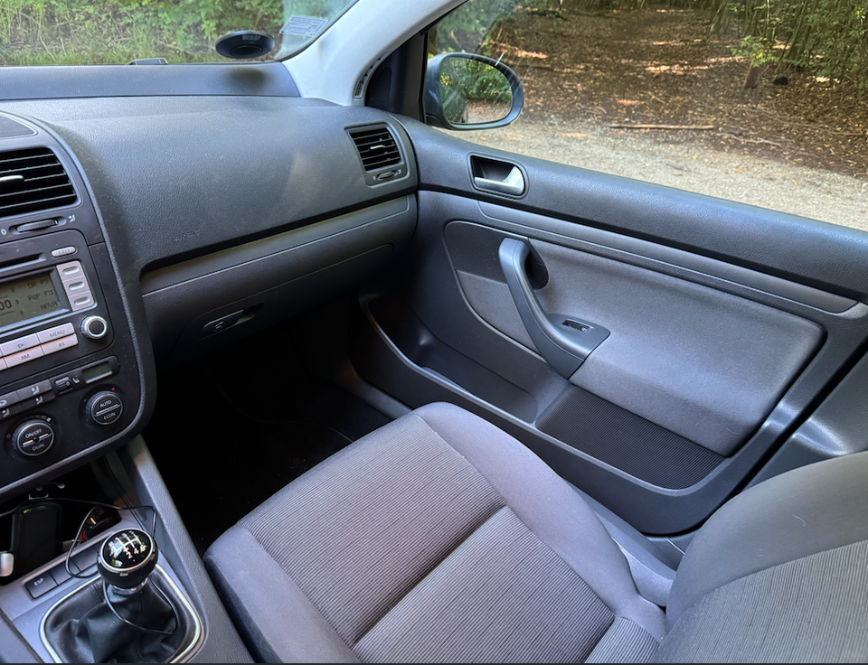 VW Golf V 1,4 TSi 140 Comfortline 5d