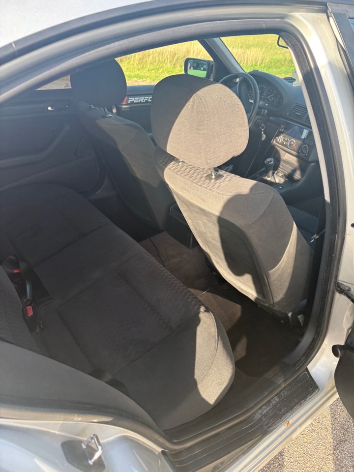 BMW 316i 1,9 4d