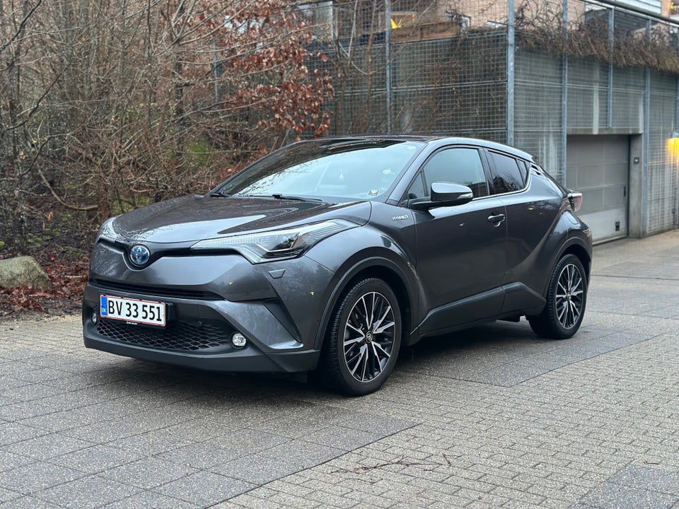 Toyota C-HR 1,8 Hybrid Limited CVT 5d