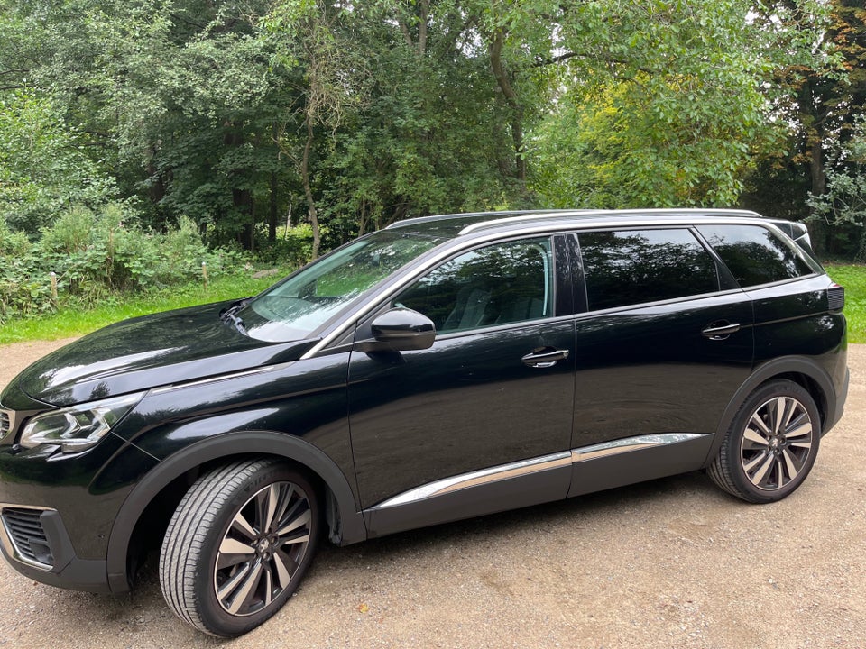 Peugeot 5008 1,5 BlueHDi 130 Allure 7prs 5d