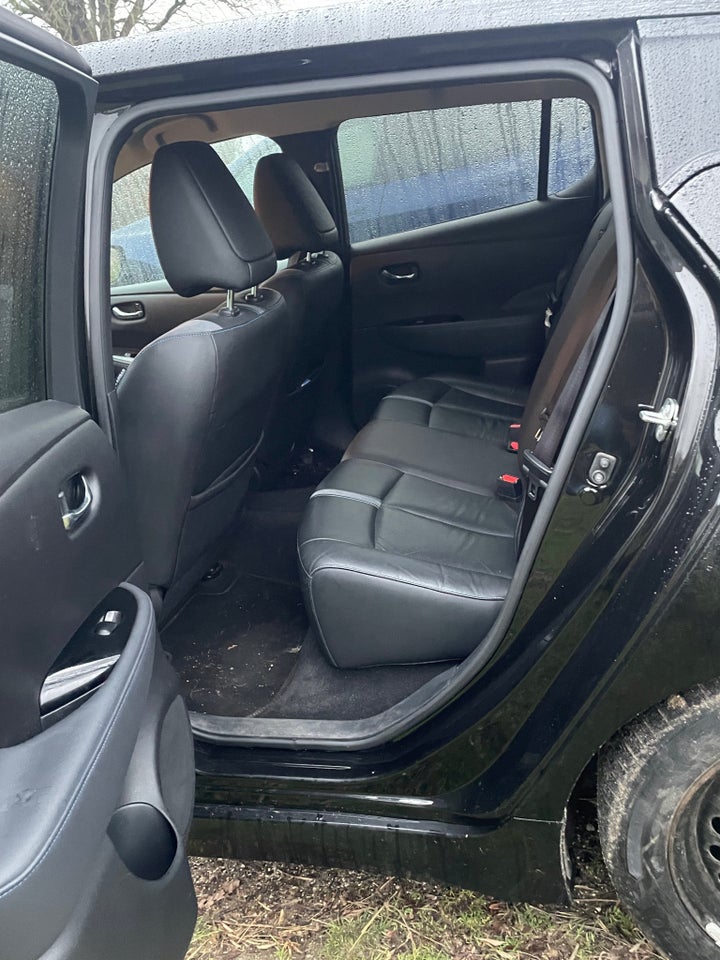 Nissan Leaf 62 e+ Tekna 5d