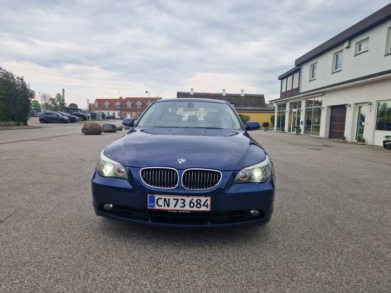 BMW 545i 4,4 aut. 4d