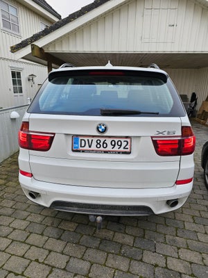 BMW X5 3,0 xDrive40d aut. Diesel 4x4 4x4 aut. Automatgear modelår 2011 km 239000 Hvid ABS airbag ser
