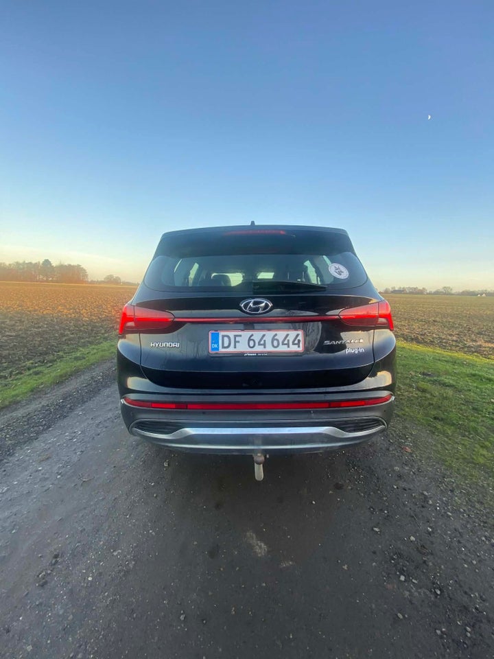 Hyundai Santa Fe 1,6 PHEV Essential aut. 4WD 7prs 5d