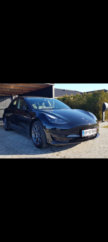 Tesla Model 3 RWD 4d