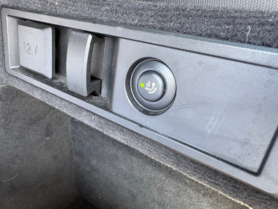 BMW 330e 2,0 Touring M-Sport aut. 5d