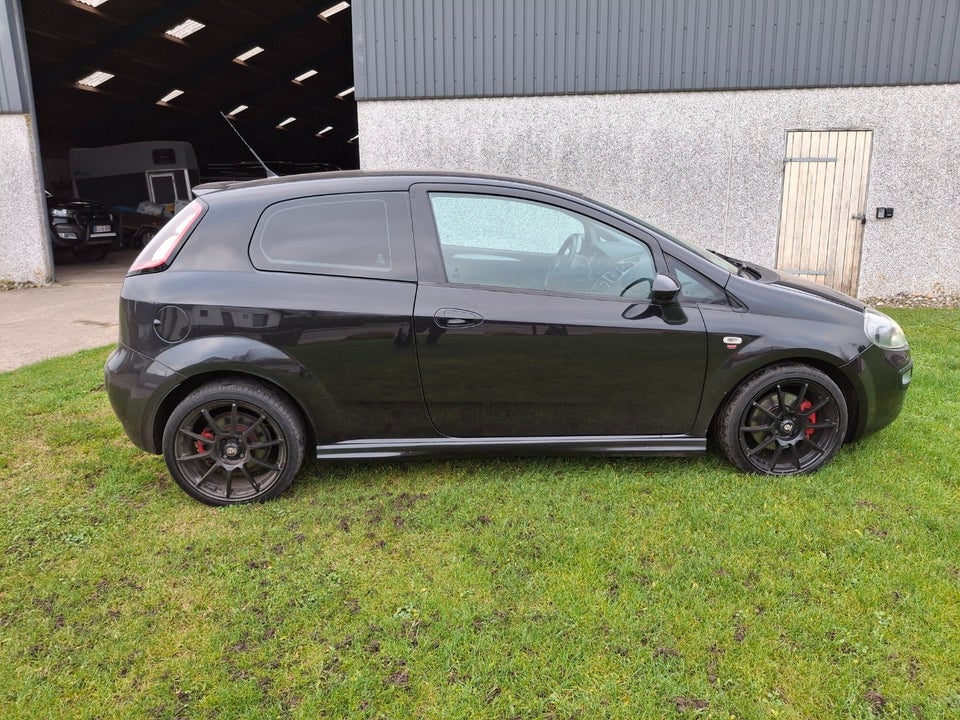 Fiat Punto Evo 1,4 M-Air 135 Sport 3d