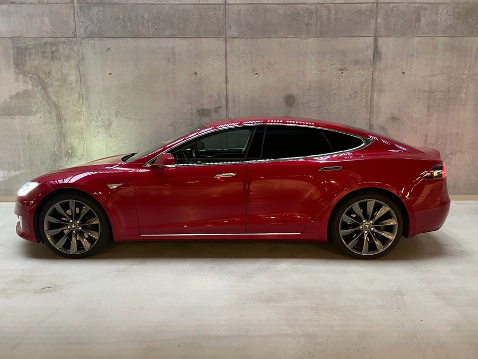 Tesla Model S 75 5d
