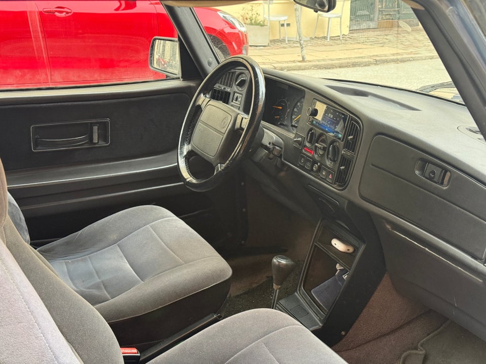 Saab 900 2,0 S Turbo 3d