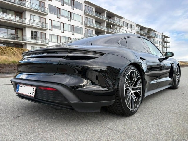 Porsche Taycan 4S Performance+ 4d