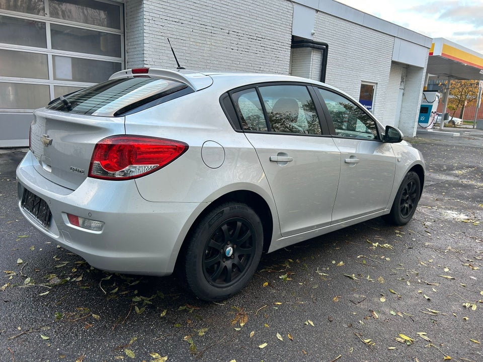 Chevrolet Cruze 2,0 VCDi 163 LT 5d