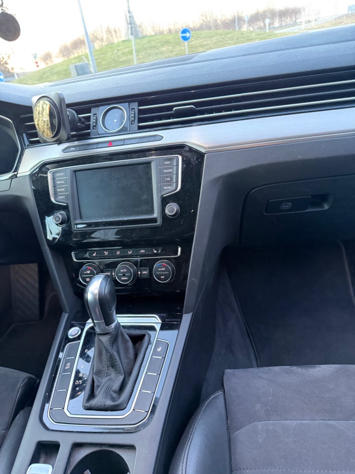 VW Passat 2,0 TDi 150 Highline Variant DSG 5d