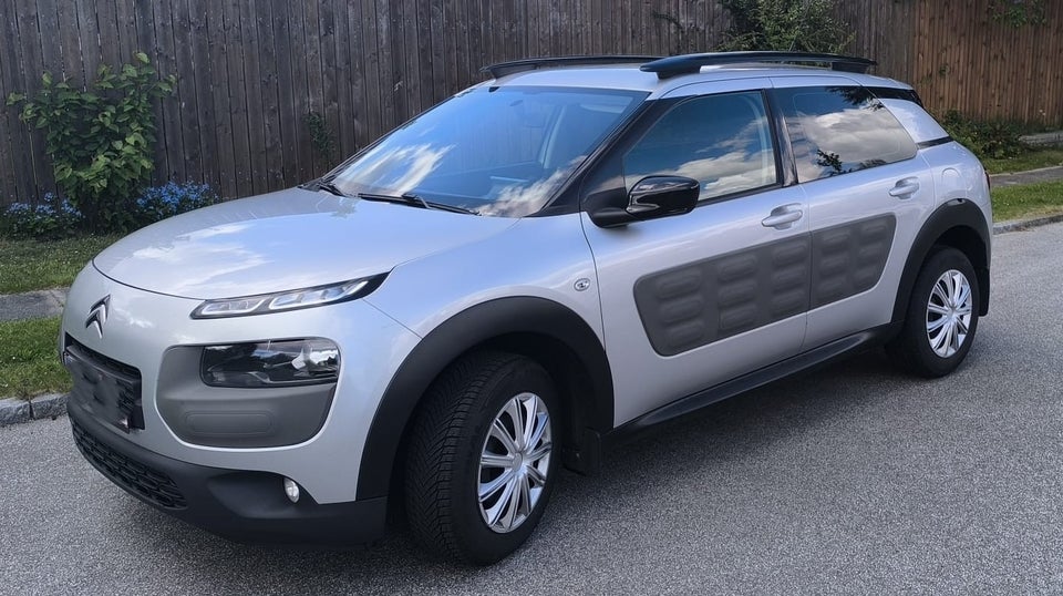 Citroën C4 Cactus 1,2 PureTech 82 Shine ETG 5d