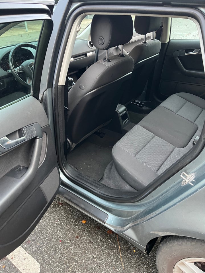 Audi A3 1,6 TDi Ambiente Sportback 5d