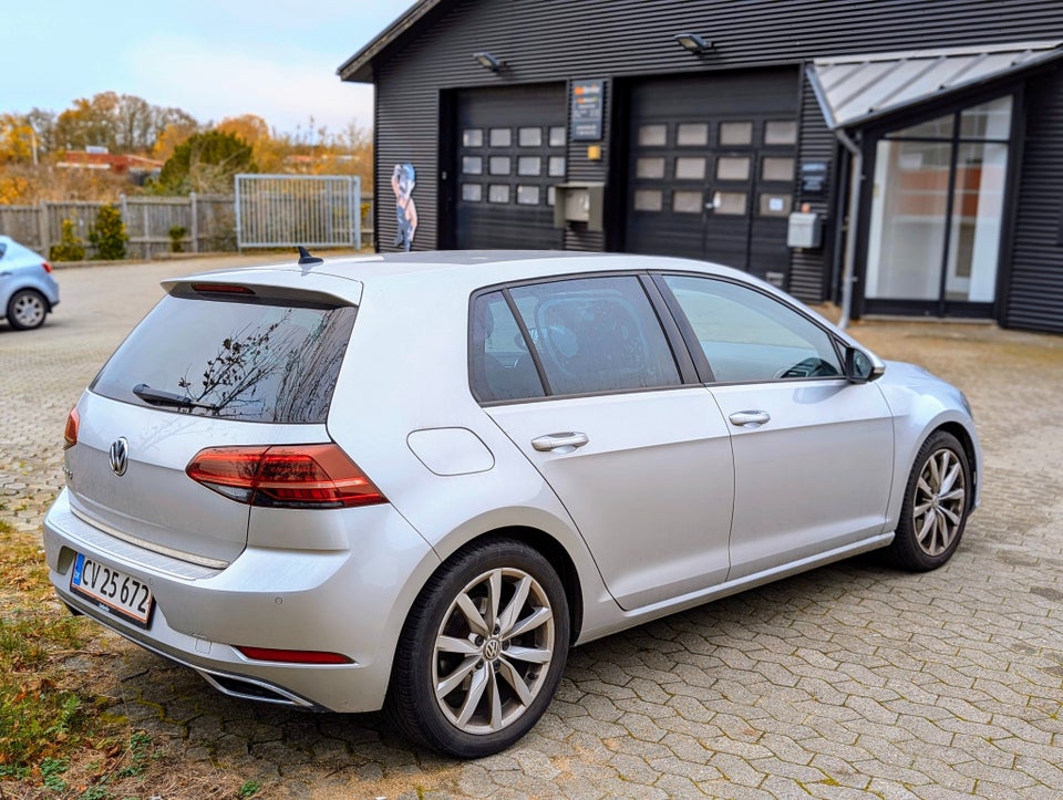 VW Golf VII 1,5 TSi 150 Highline DSG 5d