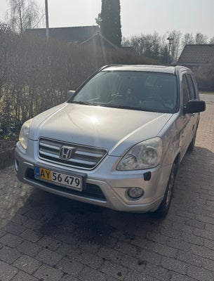 Honda CR-V 2,0 Executive 5d