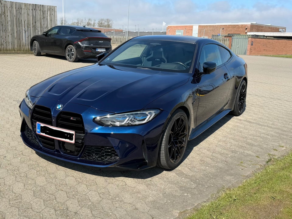 BMW M4 3,0 Coupé Competition xDrive aut. 2d