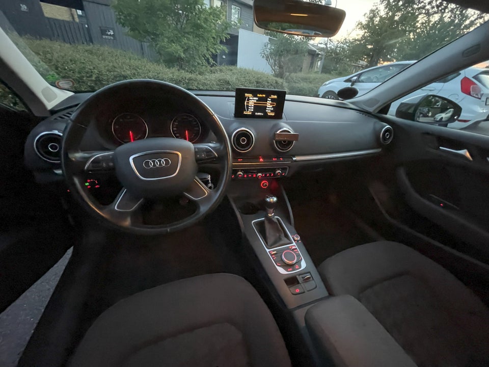 Audi A3 1,6 TDi 110 3d
