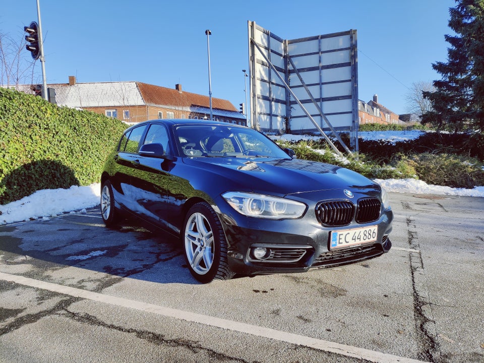 BMW 118d 2,0 Connected aut. 5d