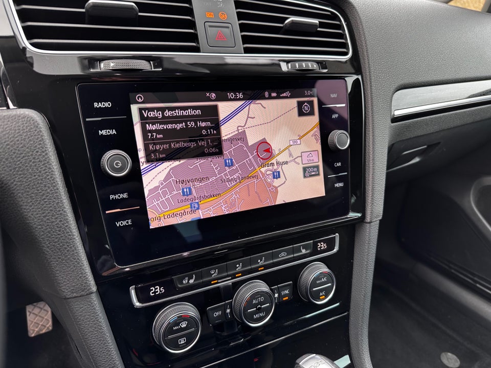 VW Golf VII 1,5 TSi 150 Highline DSG 5d