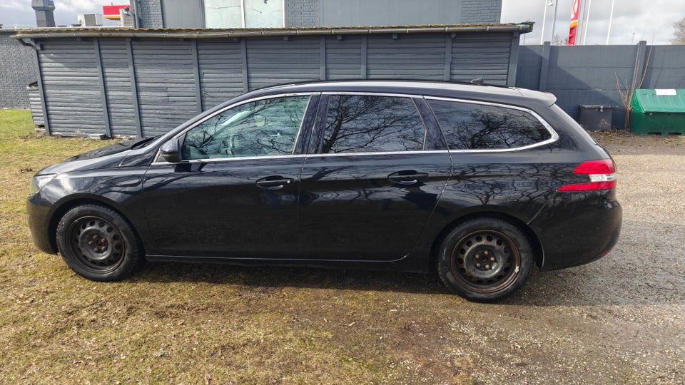 Peugeot 308 1,6 BlueHDi 120 Allure 5d