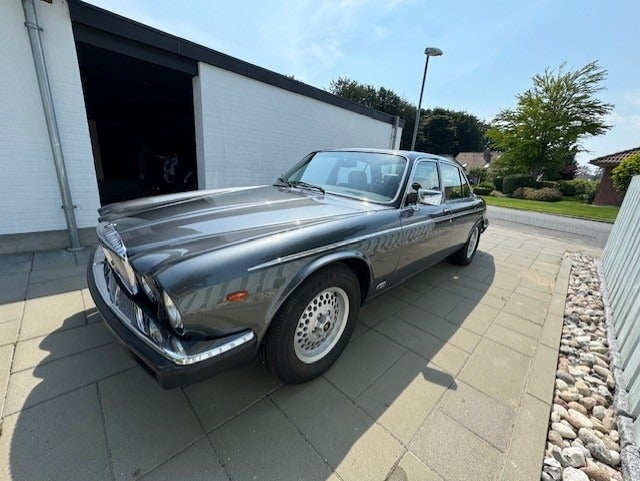 Jaguar XJ12 5,3 aut. 4d