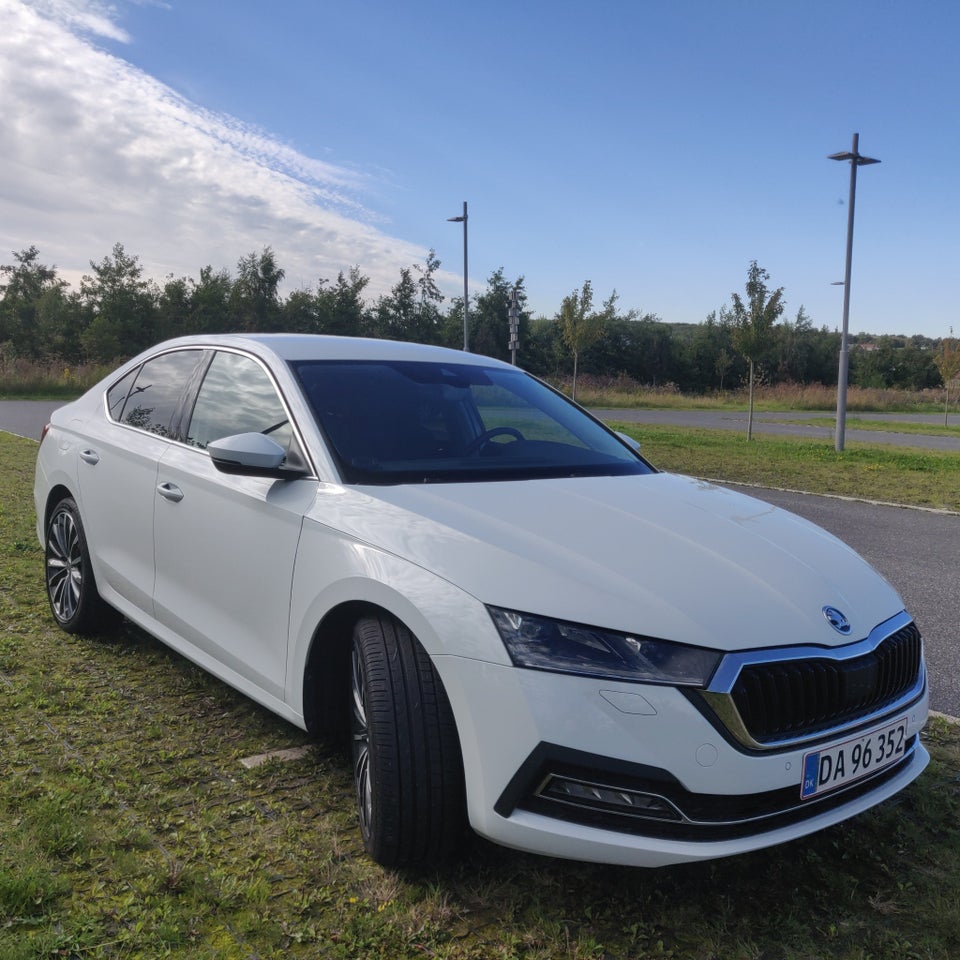 Skoda Octavia 1,4 TSi iV Plus DSG 5d