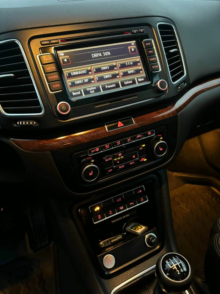 VW Sharan 2,0 TDi 170 Highline DSG 7prs 5d