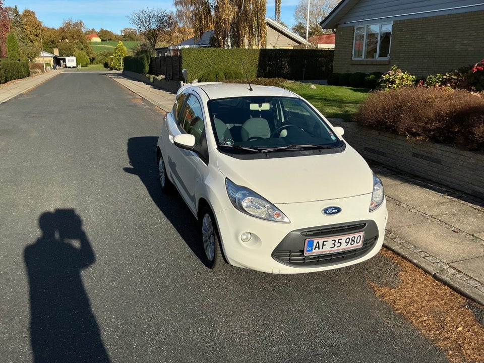 Ford Ka 1,2 Titanium 3d