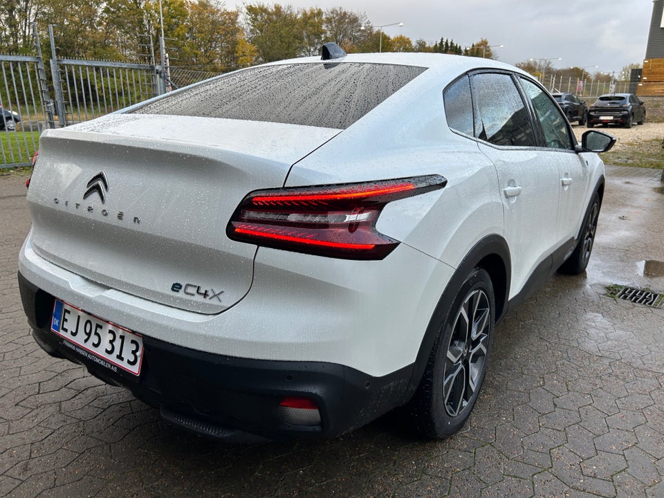 Citroën ë-C4 X 50 Palais Sky 4d