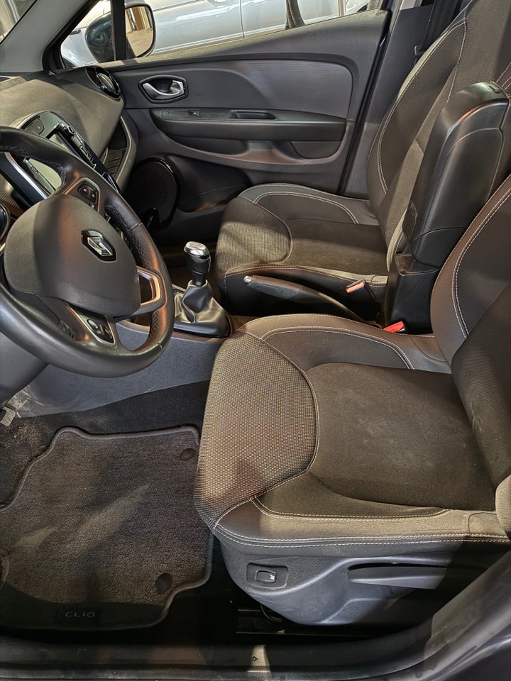 Renault Clio IV 0,9 TCe 90 Limited Sport Tourer 5d