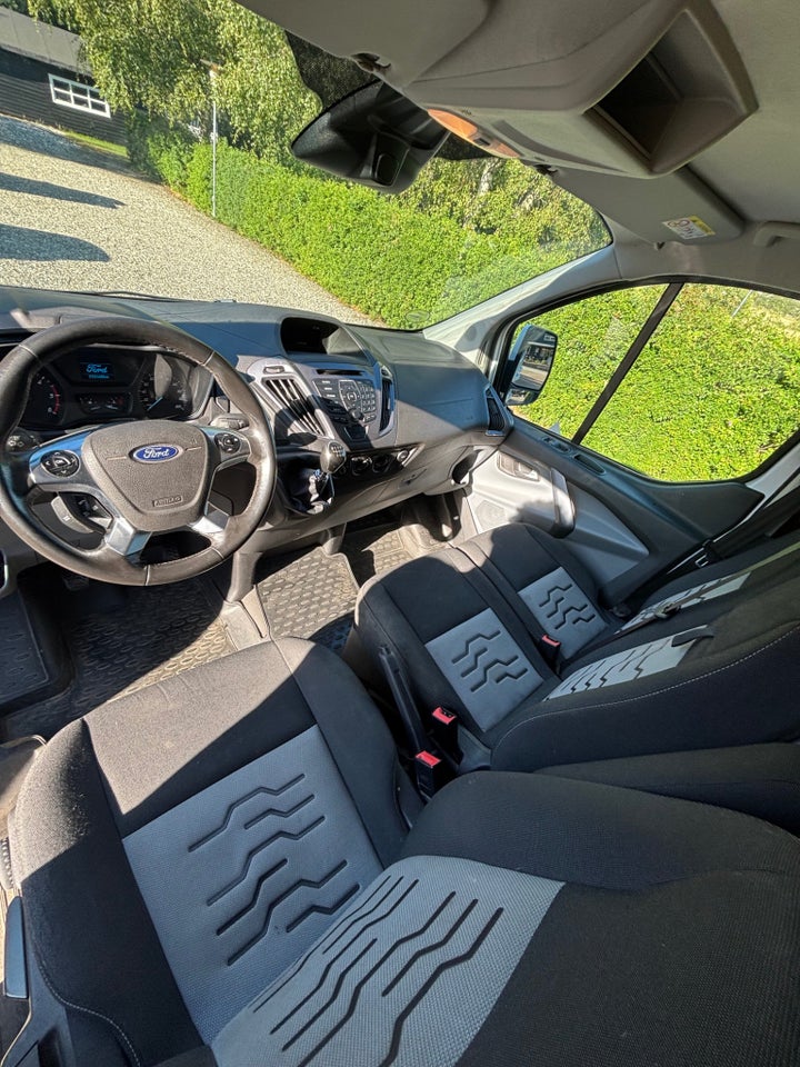 Ford Transit Custom 310 L2 2,0 TDCi 170 Trend