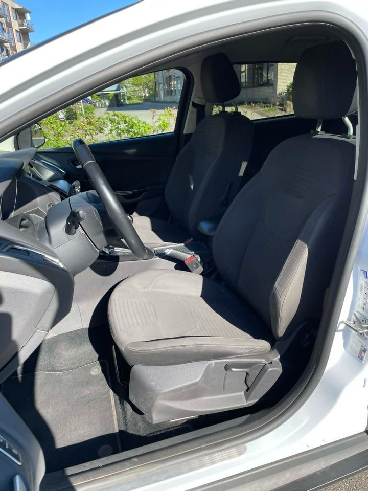 Ford Focus 1,0 SCTi 125 Titanium stc. 5d