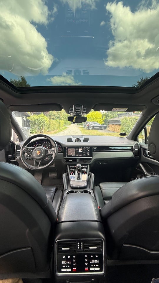 Porsche Cayenne 3,0 Tiptr. 5d