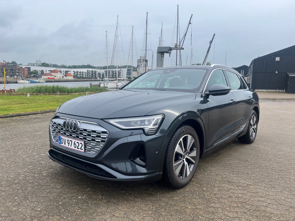 Audi Q8 e-tron 55 Prestige quattro 5d