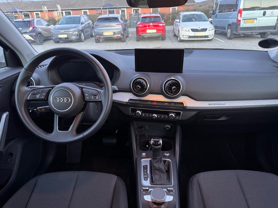 Audi Q2 35 TFSi Prestige S-tr. 5d