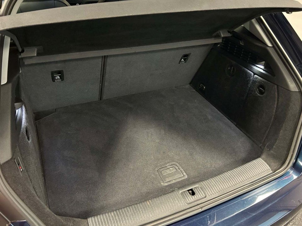 Audi A3 1,4 e-tron Sport Sportback S-tr. 5d